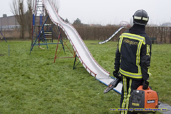 Afscheid oude glijbaan 2007