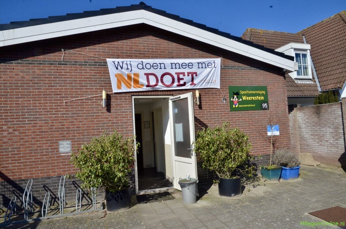 Gevel van het clubgebouw van Speeltuinvereniging Weerestein